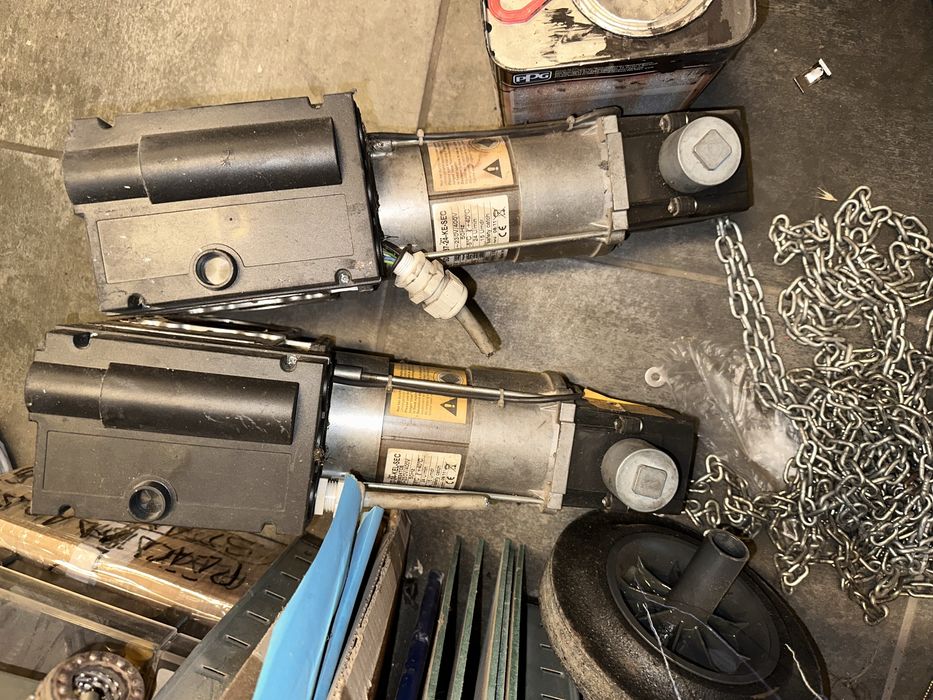 Vand motoare si panouri poarta automata industriala Nice Nice