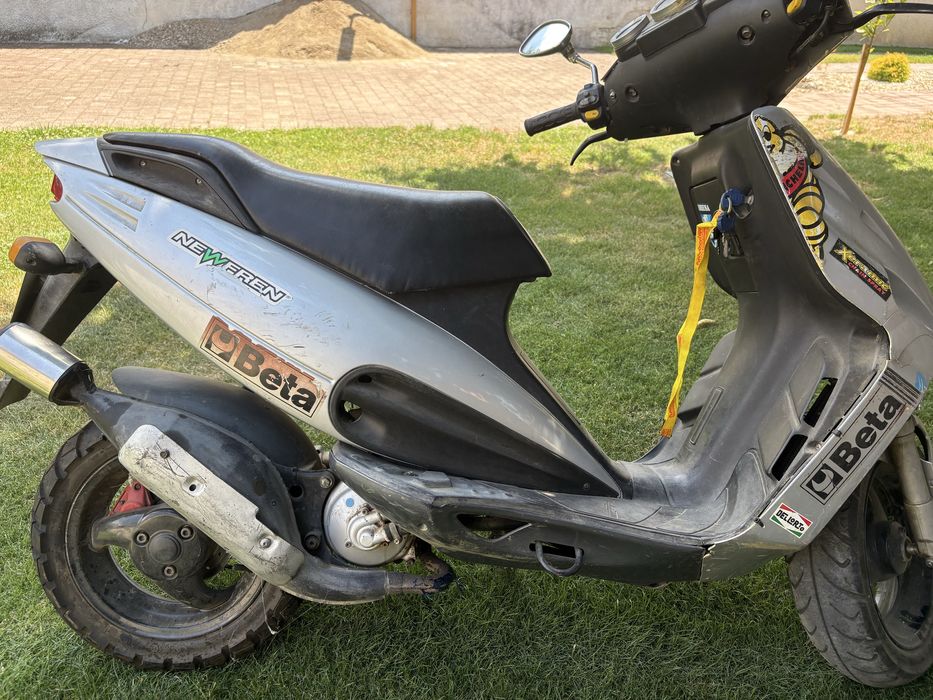 Scuter Malaguti G2