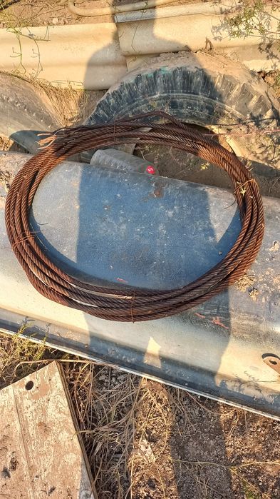 Продам трос сталь длина 16метр диаметр 20мм или обмен цепляты