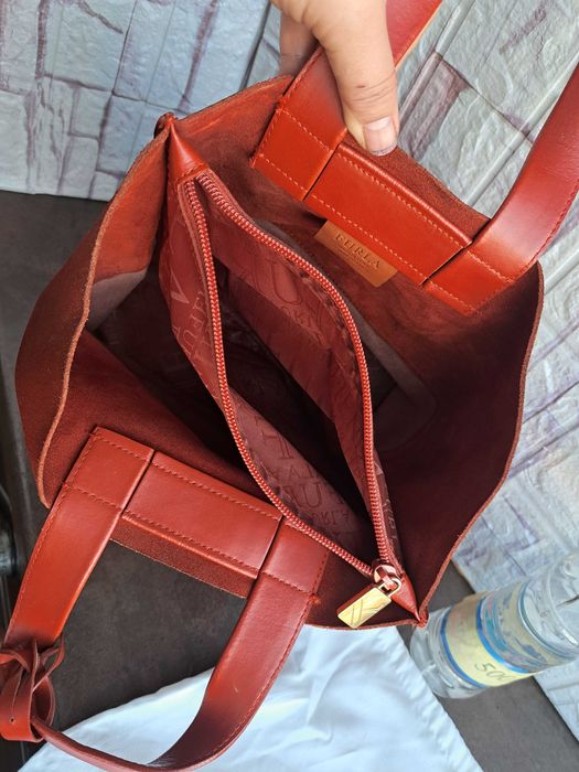 дамска чанта,Furla  малка керемидена чантичка-естествена кожа