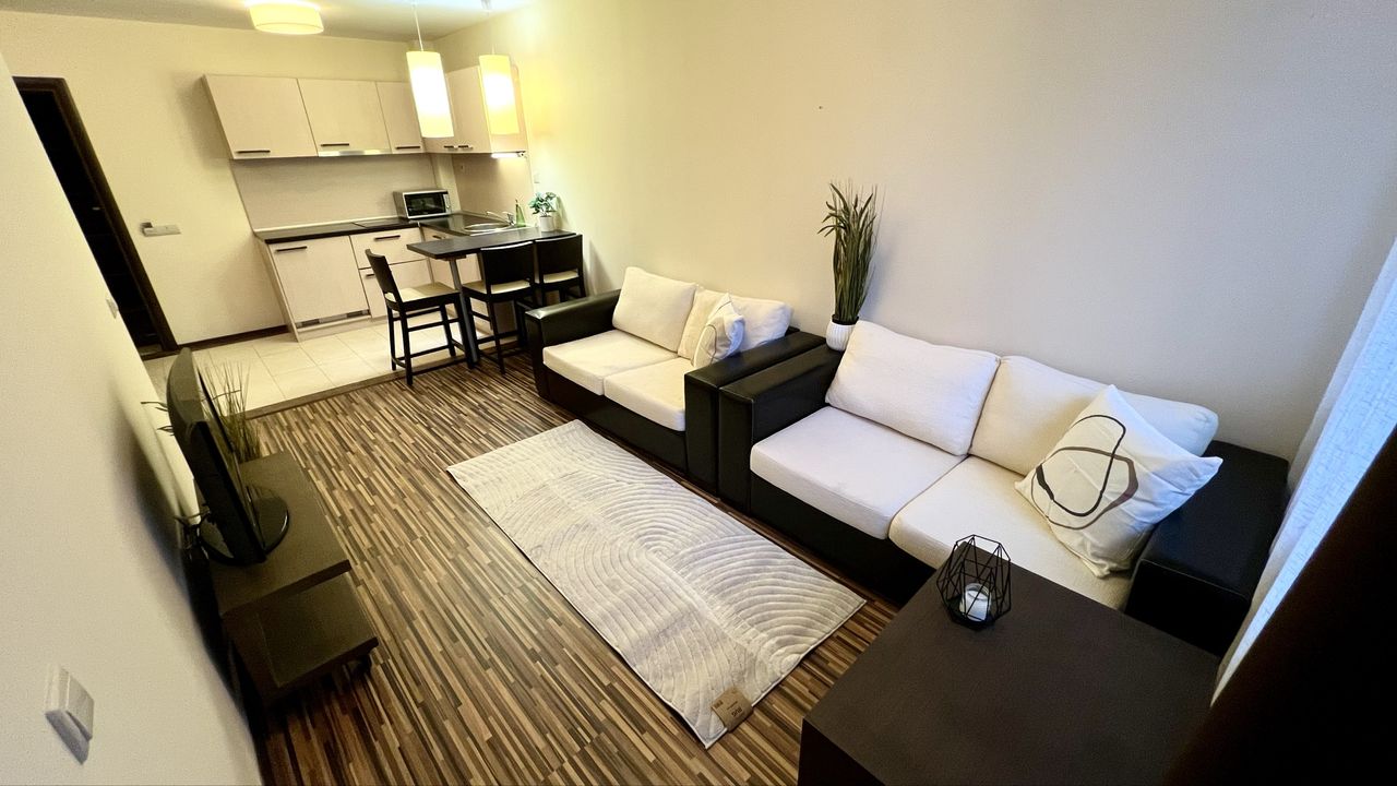 Продава се Двустаен апартамент в Банско - 56 кв.м за 1161 €/кв.м - Снимка #3