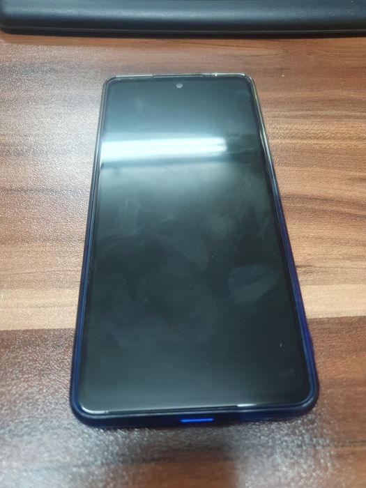 Samsung A53. Телефона е за ремонт. Има нов протектор. Цена 100лв За гр