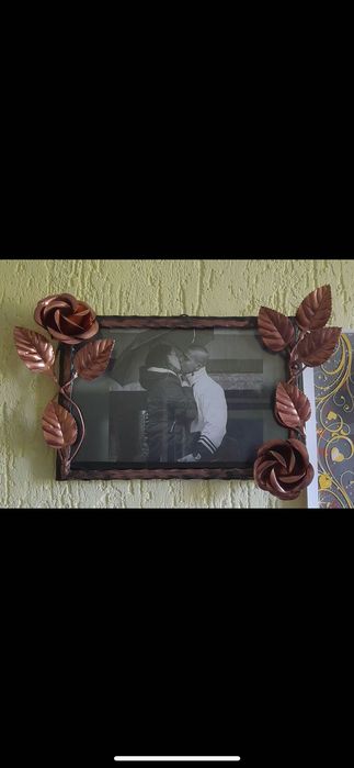 Врати ,огради и парапети от ковано желязо .