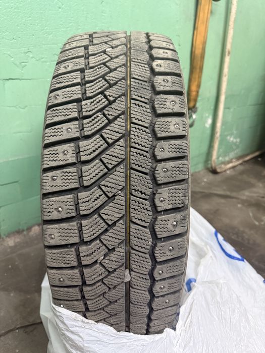 Шина 215/55 R17 Viatti
