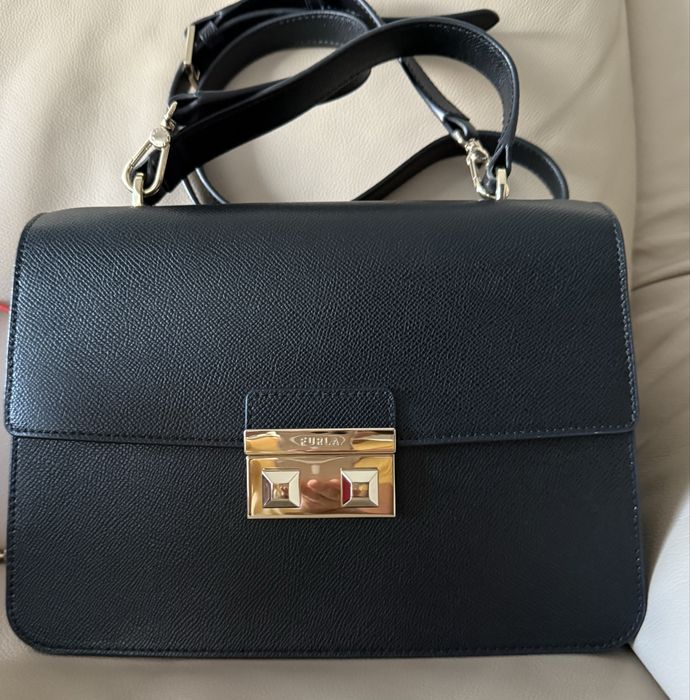 Оригинални чанти Furla