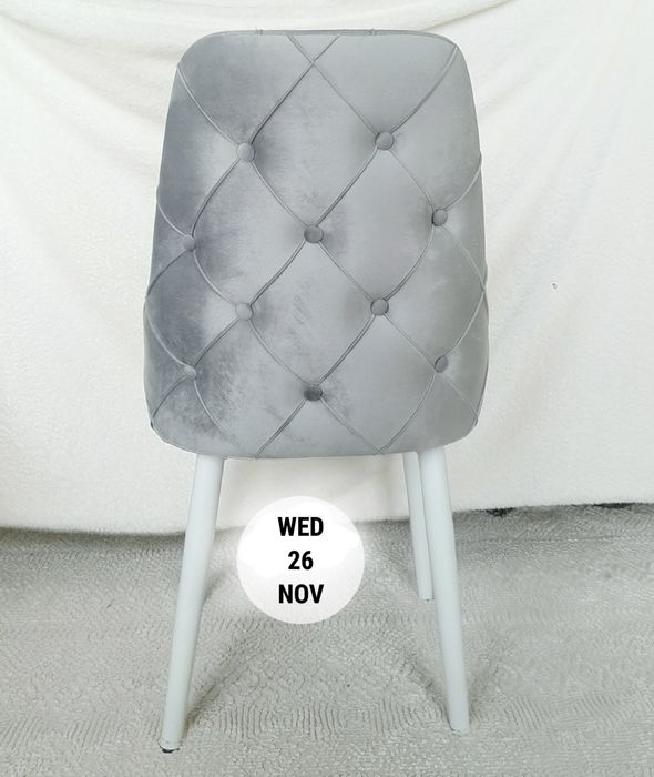 Трапезни столове.