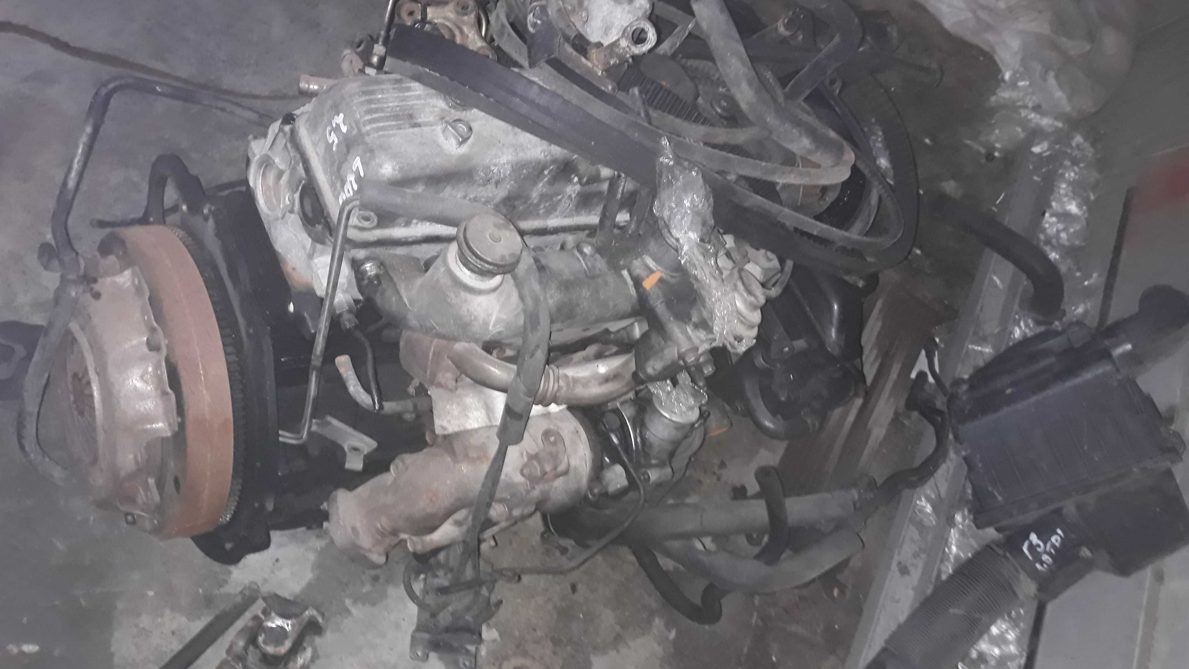 Двигател на части за Mitsubishi l200  Мицубиши  Pajero 2.5 TDI