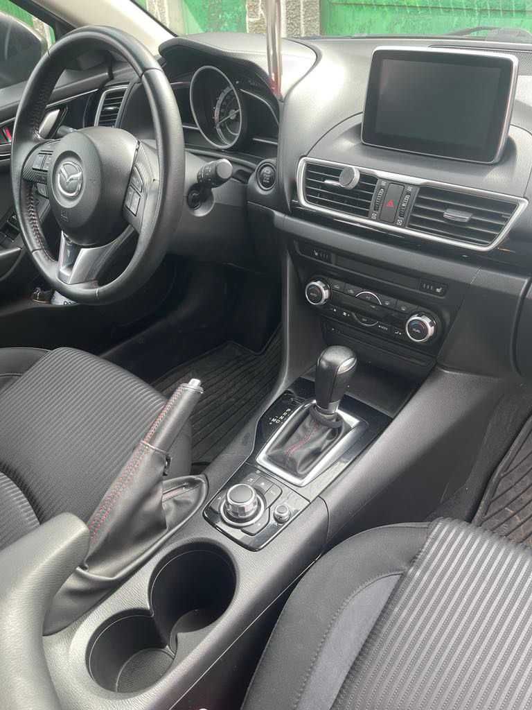 Mazda 3 2.2 diesel, euro 6,  2015 cutie automată