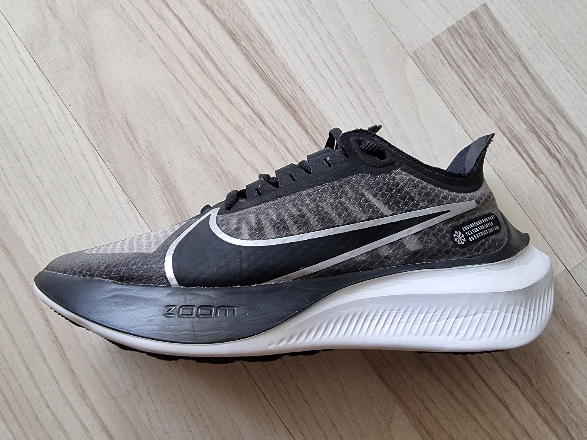 Дамски маратонки Nike Zoom Gravity Black/Silver