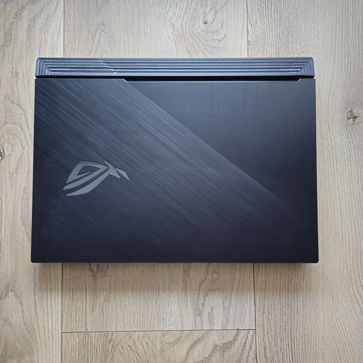 Laptop Asus ROG Strix G731GU