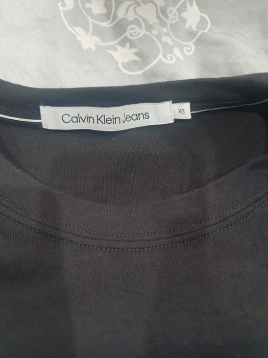 Чисто нови тениска Calvin Klein