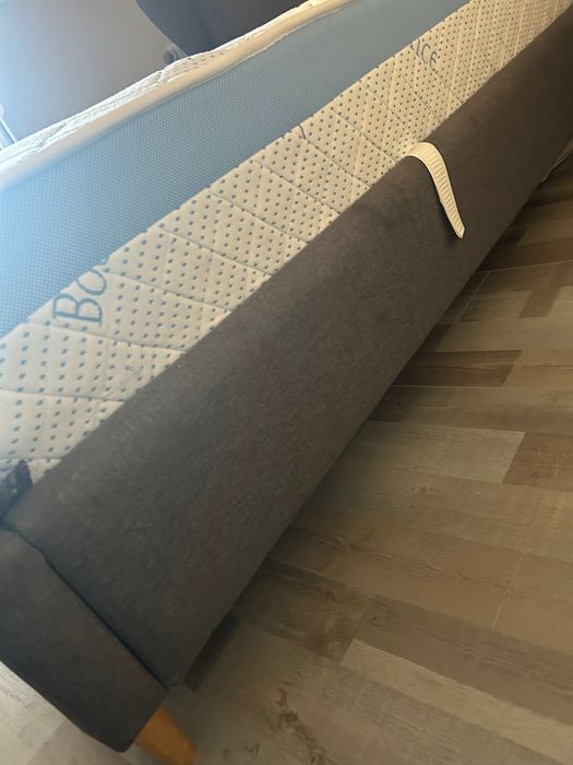 Спалня (без матрак)