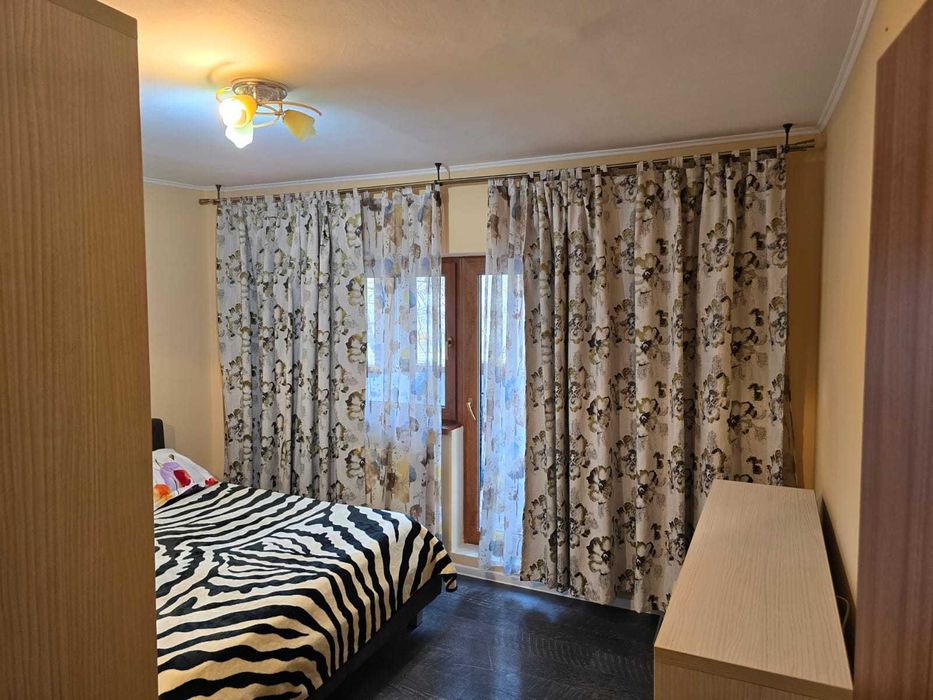Proprietar, Închiriez apartament 4 camere Spătarul Preda!