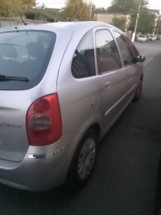 Vând Citroen xara Picasso 1.6 benzina