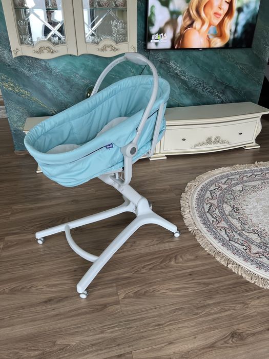 Baby hug Chicco 4 in 1