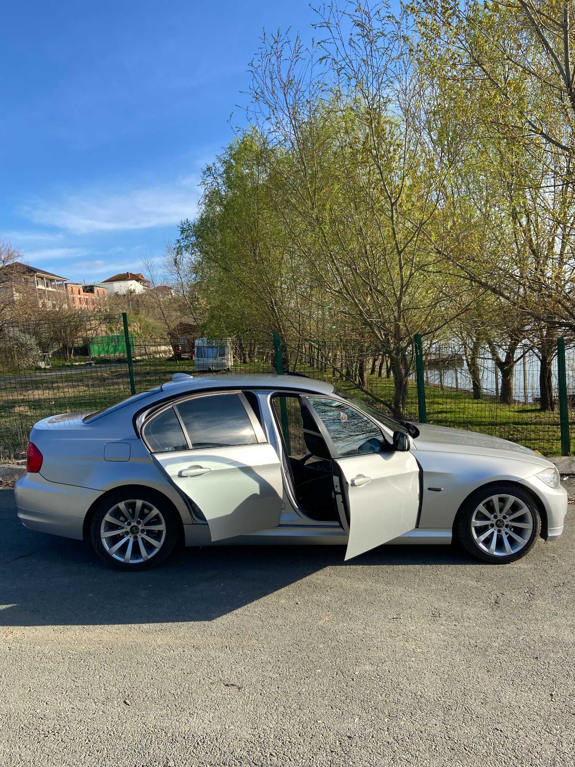 BMW E90 316i Facelift
