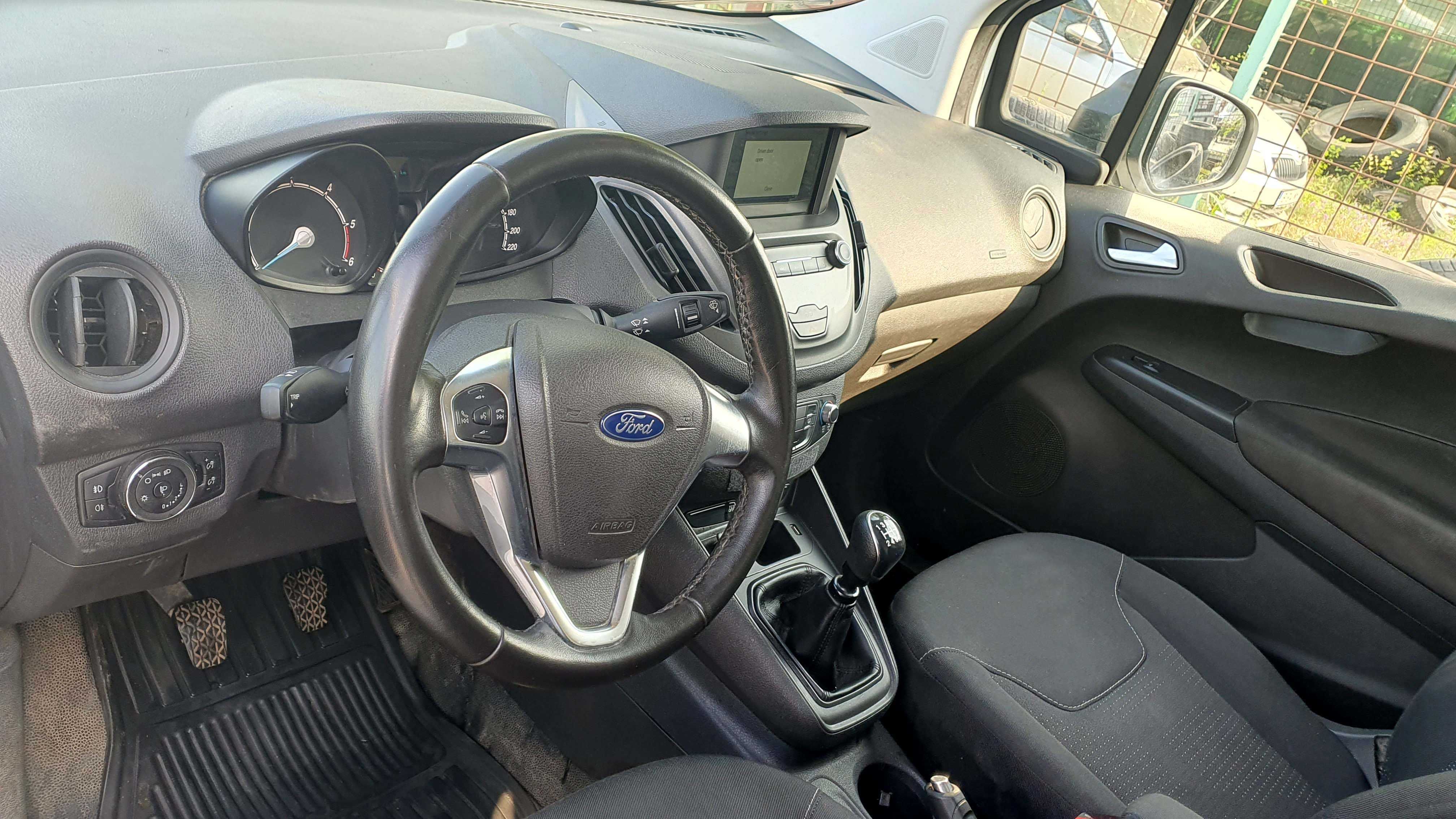 FORD Courier TRANSIT 1.5 TDCI, 100 cp, TREND, AC, Navi - avariat