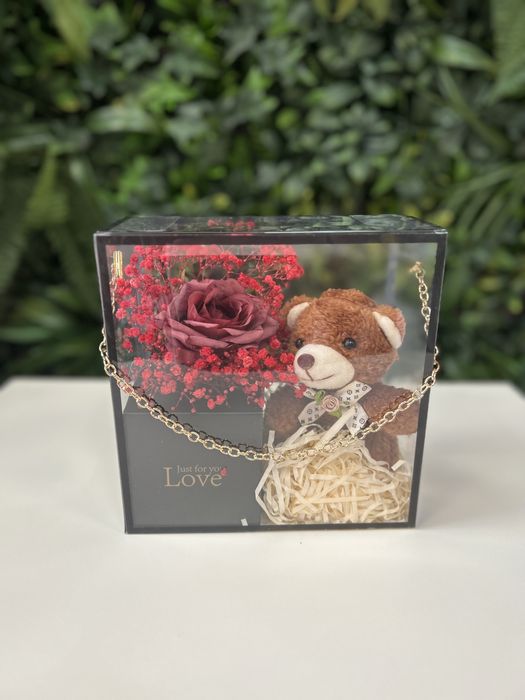 Луксозна чантичка с плюшено мече и декоративни цветя