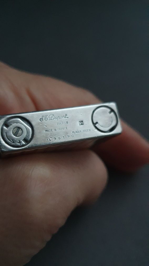 Сребърна запалка S.t.dupont
