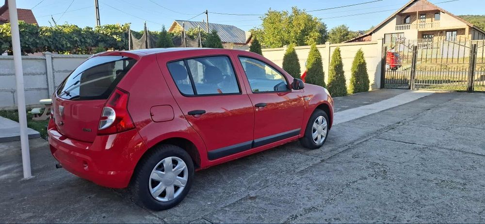 Dacia Sandero 2009-2010