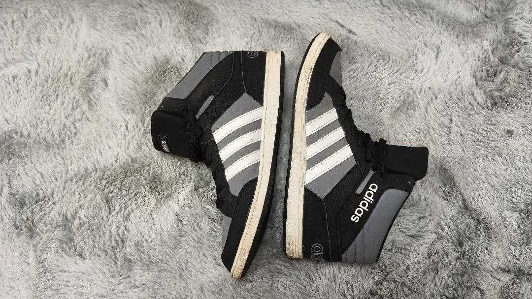 Ghete / adidasi Adidas, marime Eu 38-39 , 23.5-24 cm, stare excelenta