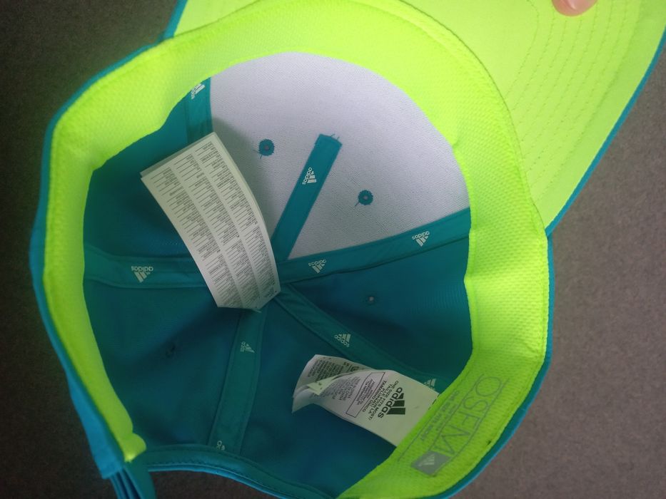 Șapcă adidas nouă