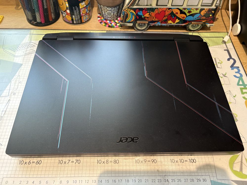 Acer Nitro 5 AN515