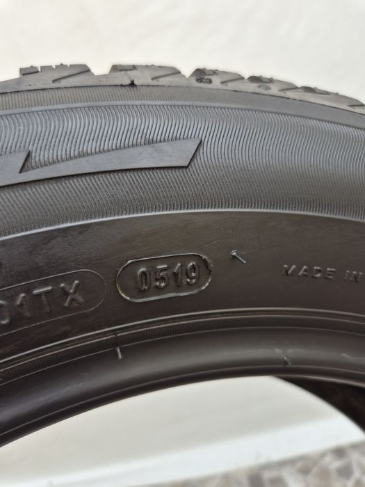 2бр 205 60 16 Michelin зимни 19г