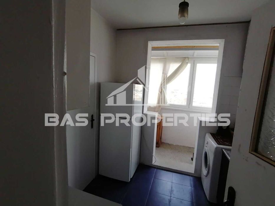 Продава се Двустаен апартамент в София, Център - 89 кв.м за 2956 €/кв.м - Снимка #2