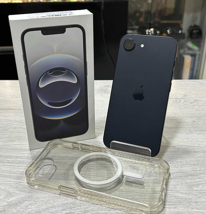 iPhone 16e 128GB /100% с Гаранция