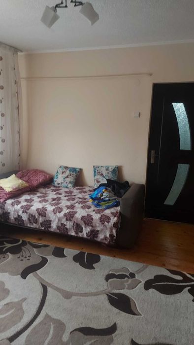 Vand sau schimb apartament cu 2 camere