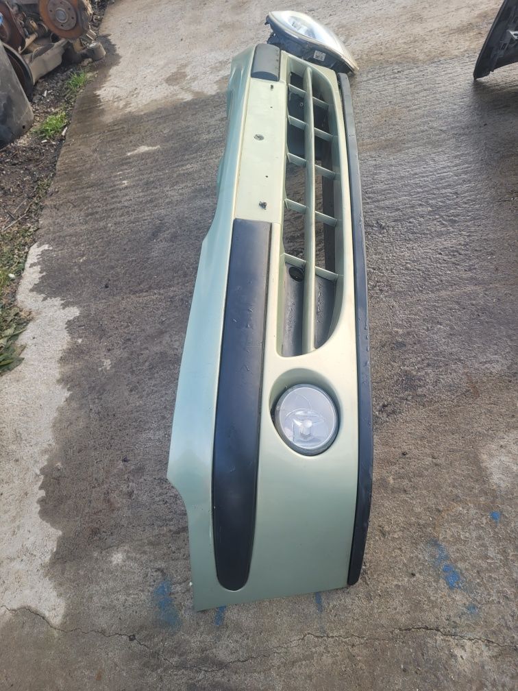 Bara fata spoiler renault megan 1