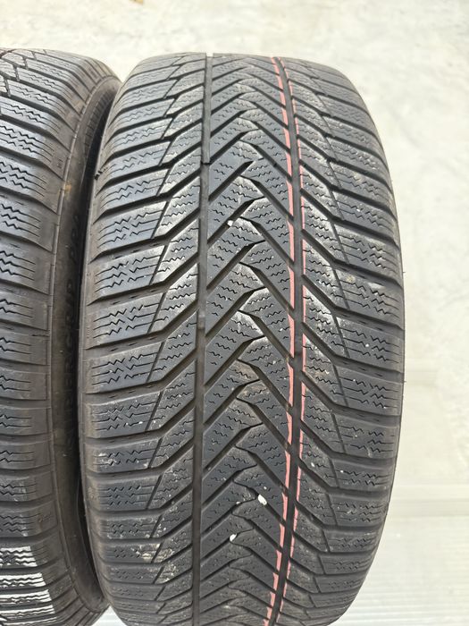 Anvelope de iarna 215/50 R17