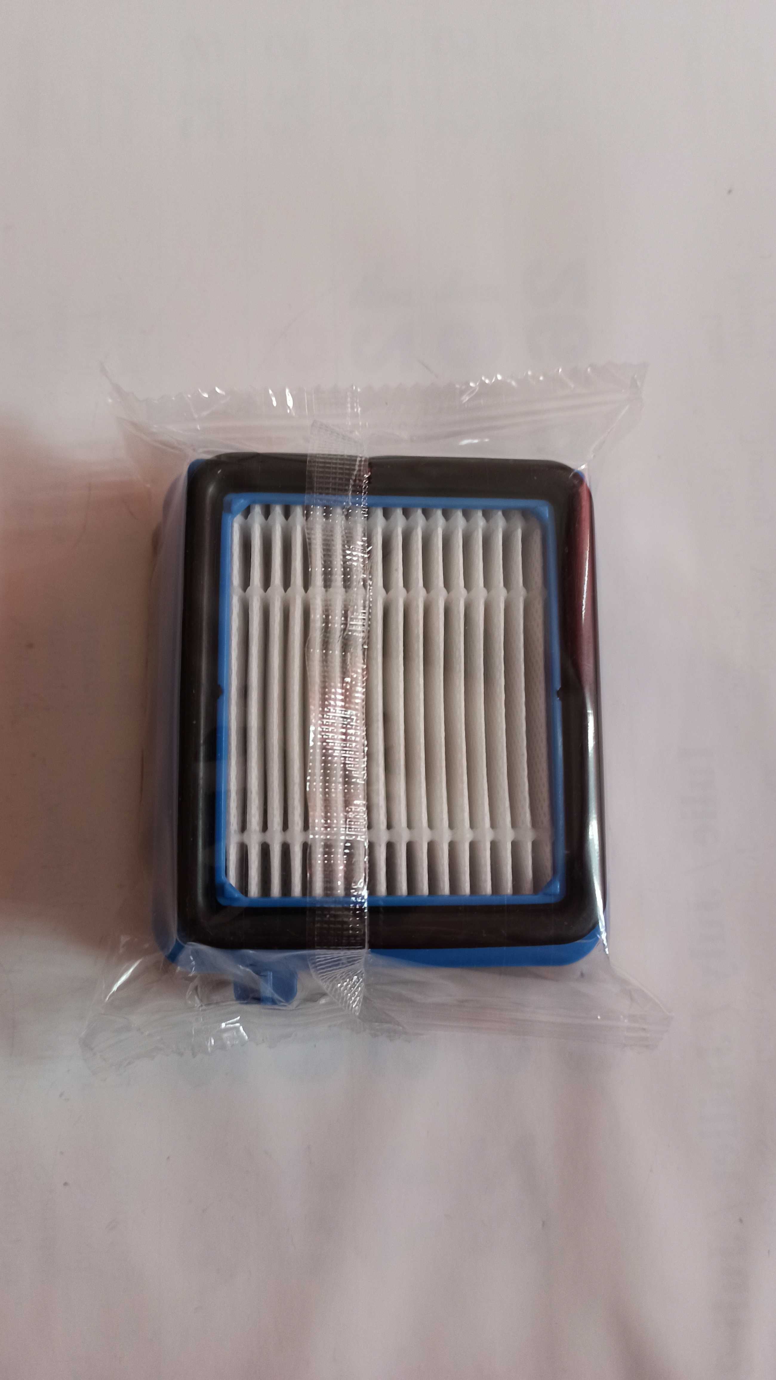 Vând kit filtre aspirator vertical ELECTROLUX, nou, sigilat