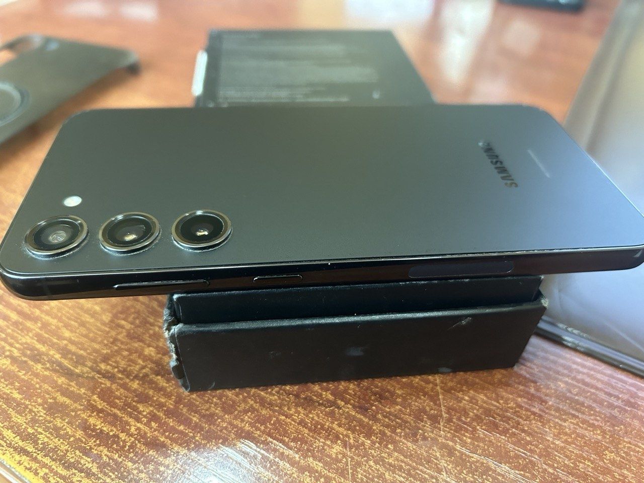 Samsung galaxy S23+