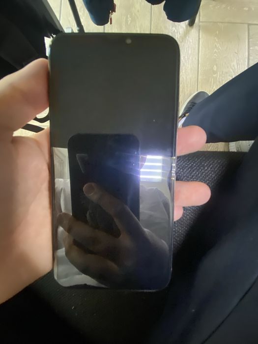 iPhone XS 64 гб емкость 73%