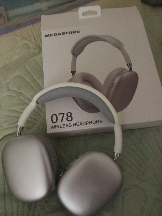 Без проводные наушники