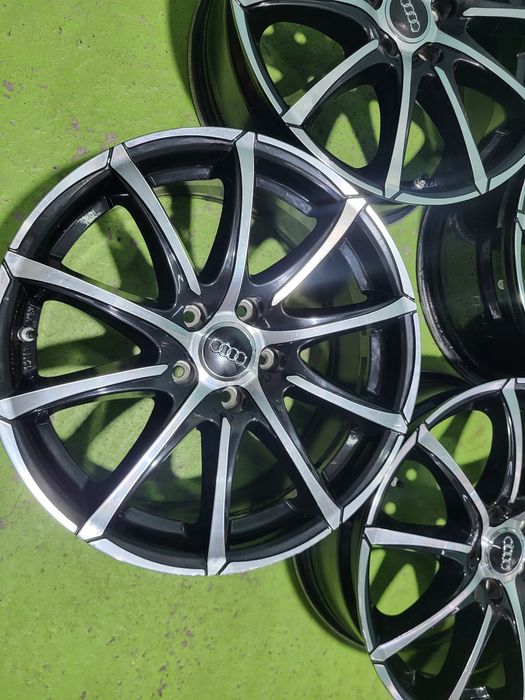 18 5x112 Audi A3 A4 Vw Golf Touran Caddy skoda 5х112 черни