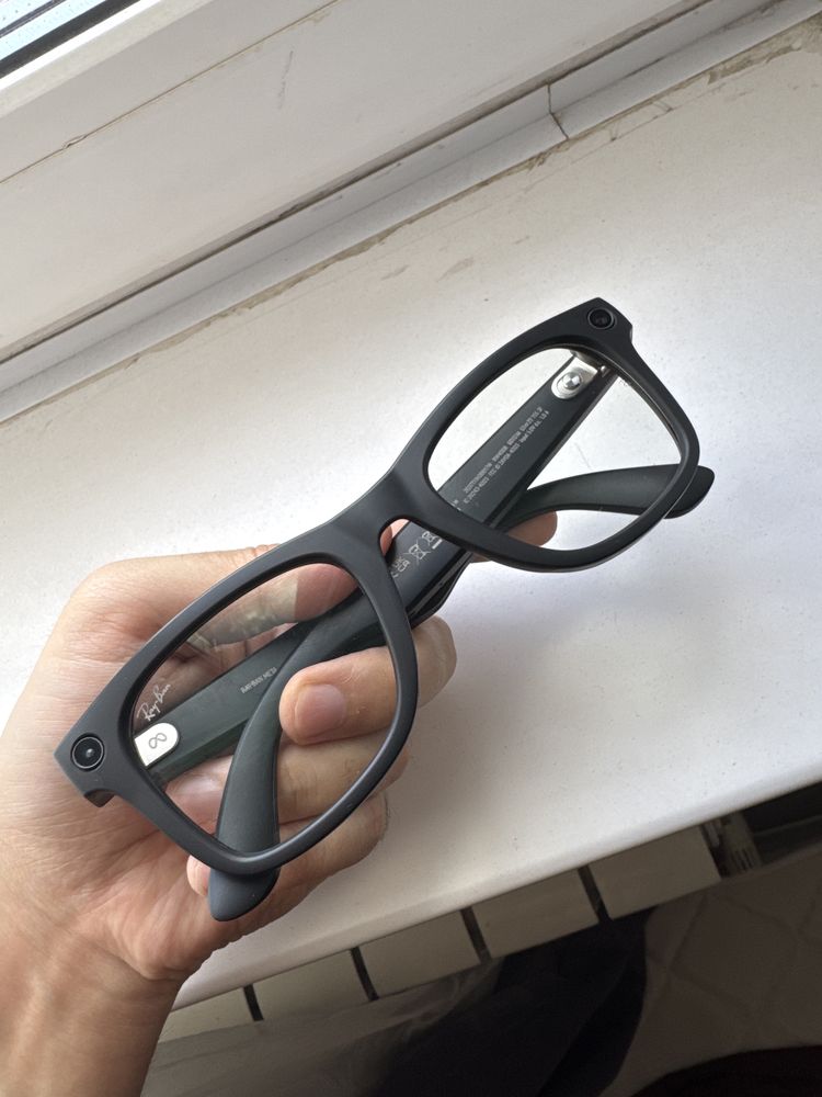 Продам очки Rayban-Meta Wayfarer