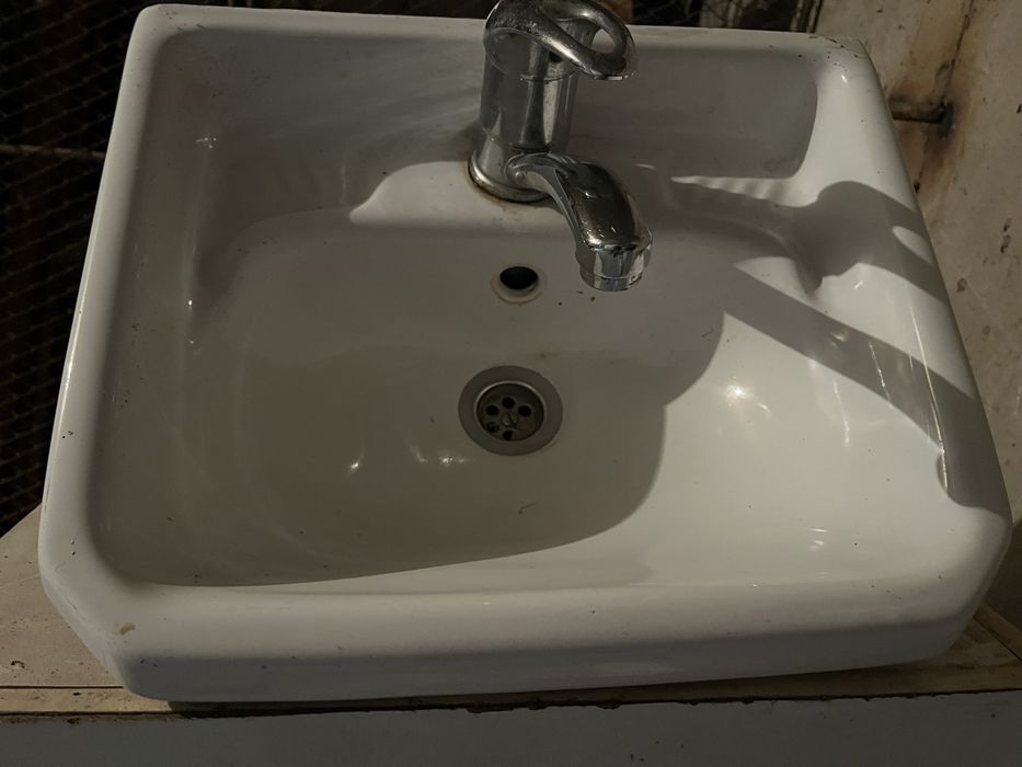 Chiuveta ceramica 35 cm cu baterie inclusa