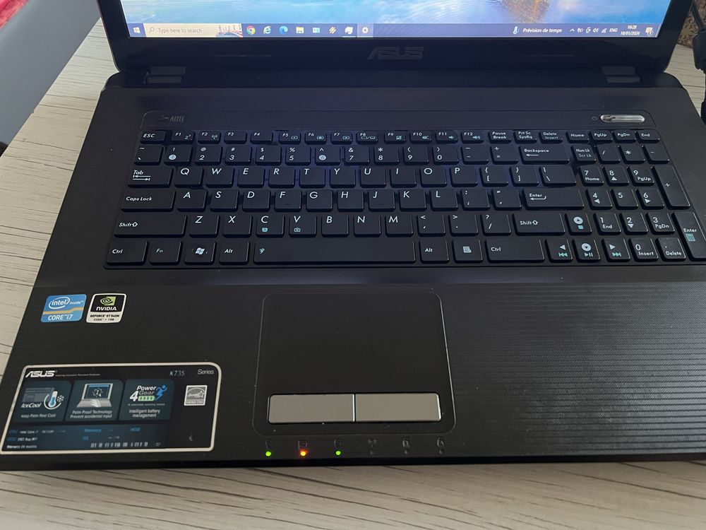 Laptop Asus K73s