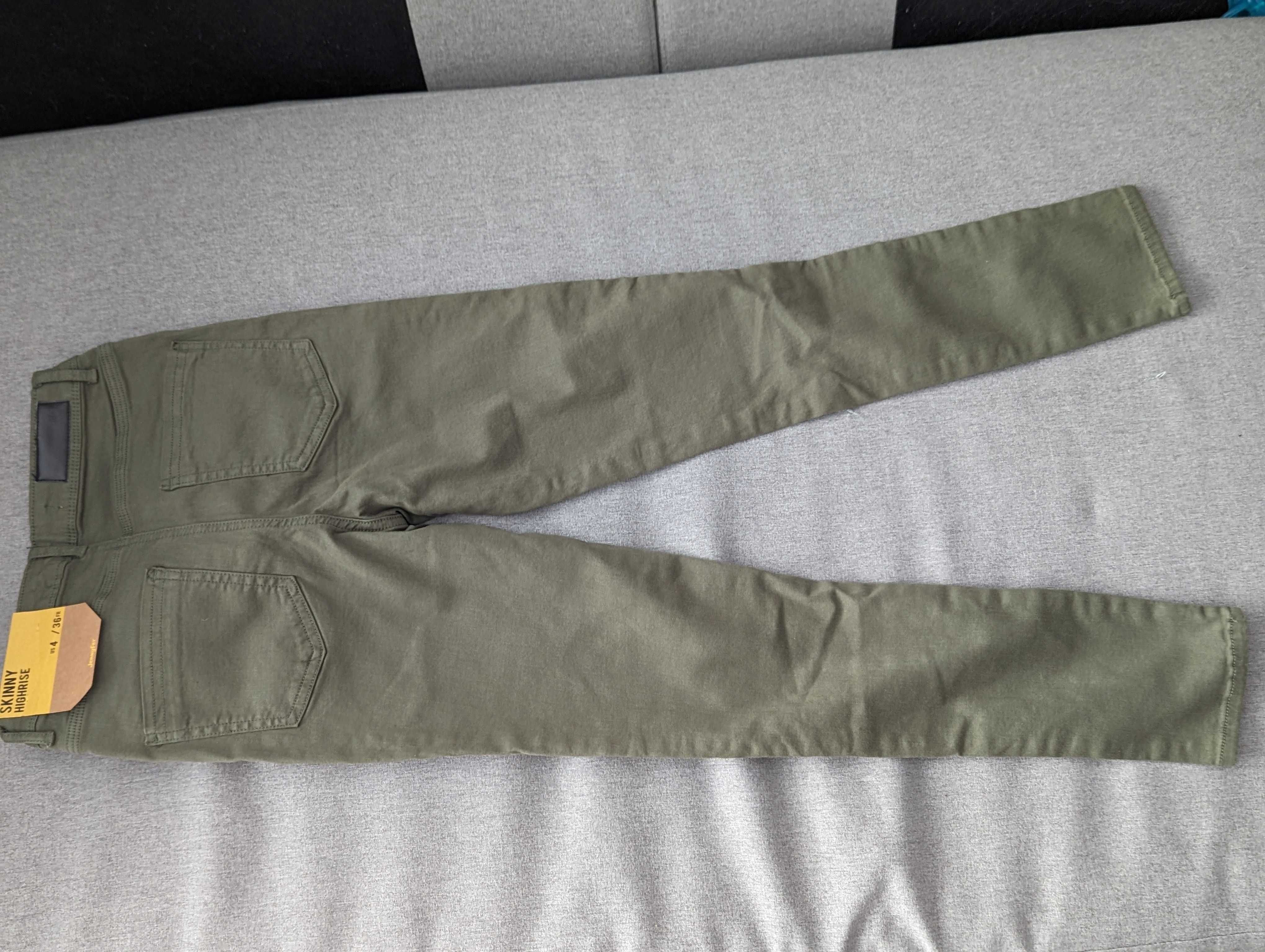 Нов зелен панталон р-р 34