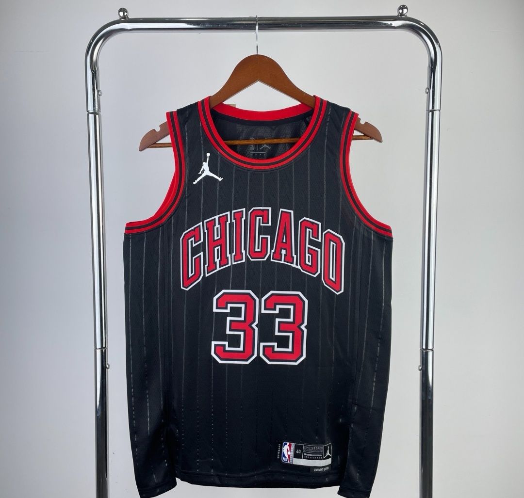 Maieuri originale de baschet cu Scottie Pippen