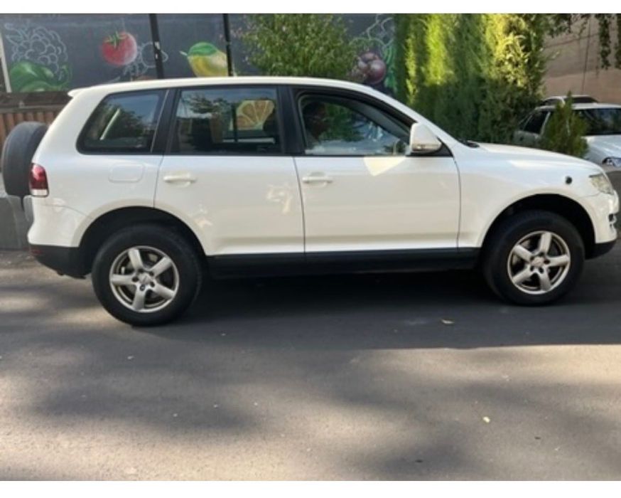 Продам Туарег 2009 нерастоможен