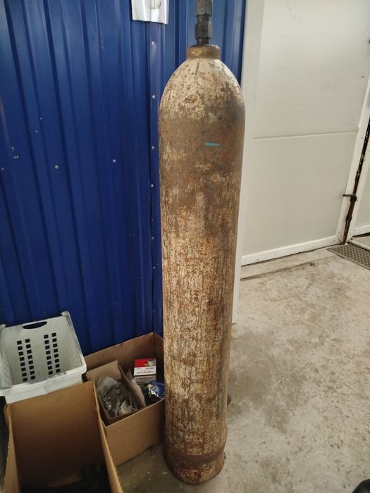 Продам ацетиленовый балон