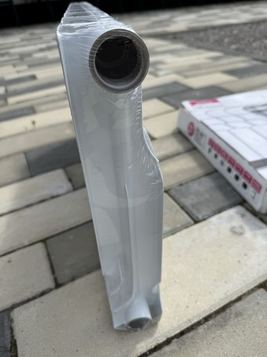 Calorifere Bitherm cu 10 elemente NOI