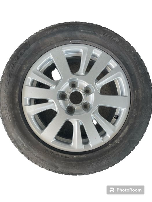 Jante aliaj originale Audi R16 cu anvelope de iarna 225 55 R16