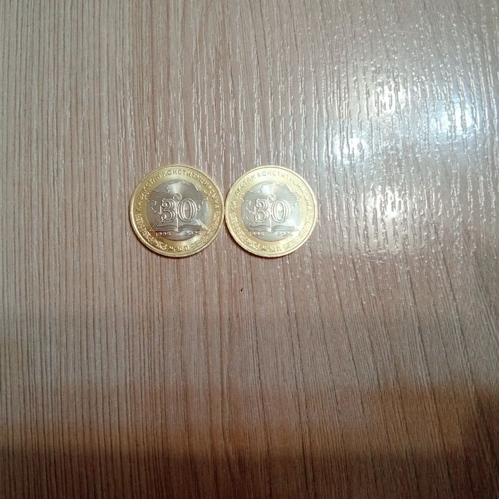 100тенге коллекционная монета