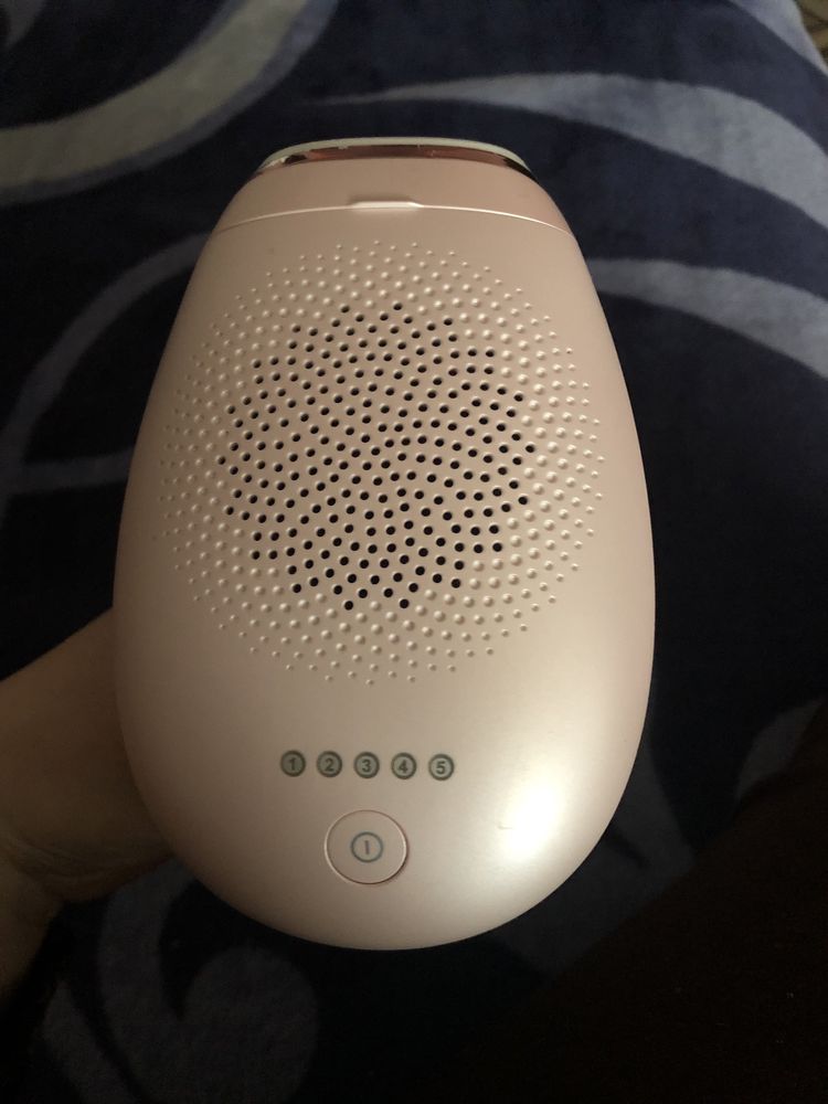 Epilator Philips Lumea Nou-Schimb doar cu Iphone Xr sau Iphone 11)