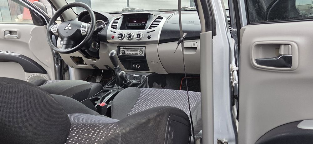 Mitsubishi L 200 4x4 climatronic